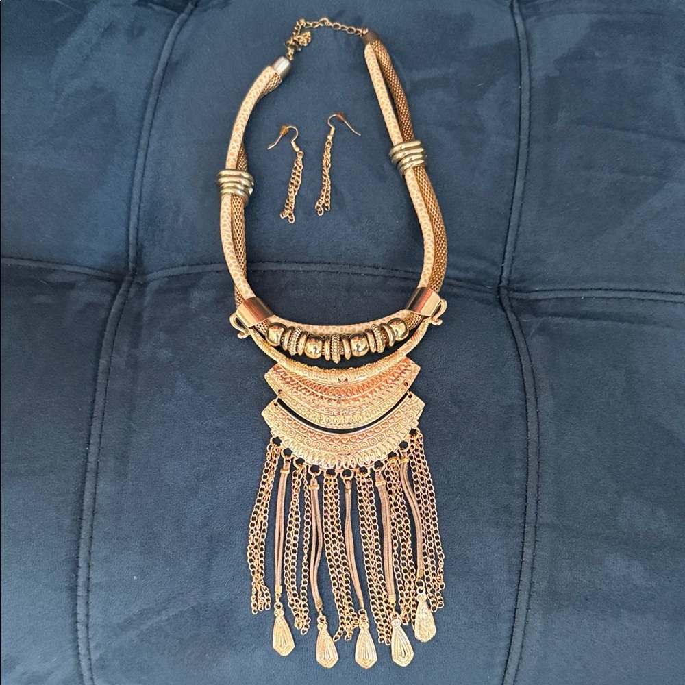 Elegant Gold Statement Necklace and Earring Set